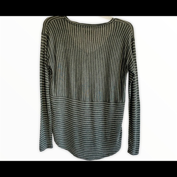 Madewell Anthem Charcoal Gray Top Sz XS - Picture 2 of 3